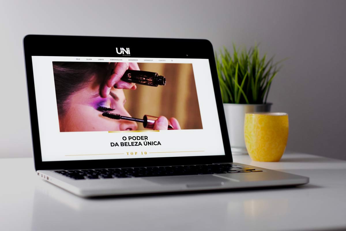 Website UNI Makeup
